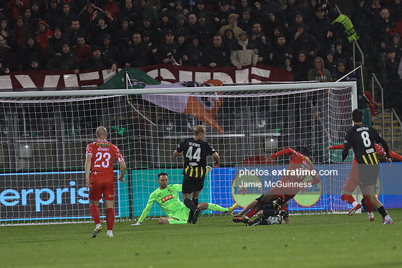 Shelbourne vs Hacken-5