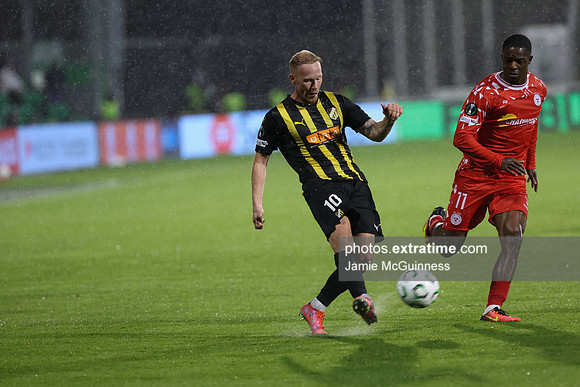 Shelbourne vs Hacken-16