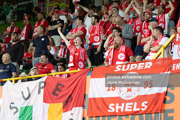 Linfield FC vs Shelbourne FC-5