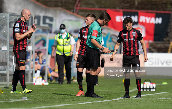 Bohemian FC v Longford Town FC-31
