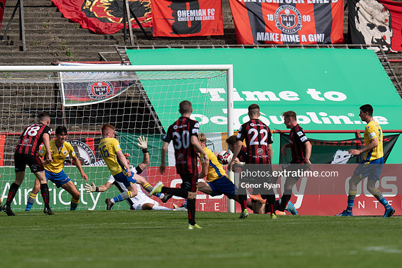Bohemian FC v Longford Town FC-25