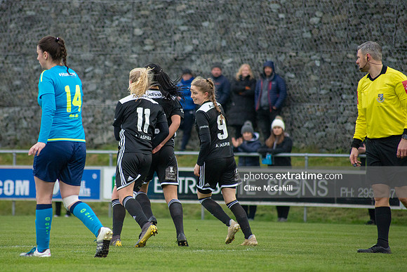DLR-Waves_v_Cork-City-Women-4423