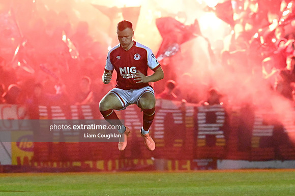Jamie Lennon.