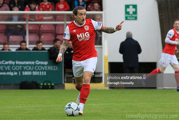 8 Rhys McCabe