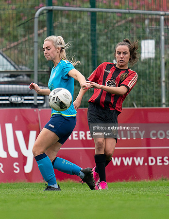 Bronagh Kane Bohemian WFC gets her cross in depot the close attention of Kate Burdis DLR Waves