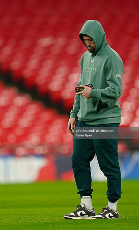 Pre-match Press Conference-11