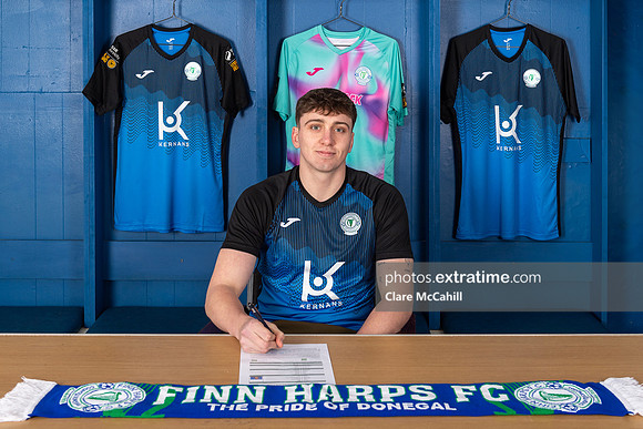 Joel Bradley Walsh signs for Finn Harps 2025