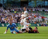 AC Milan v Leeds United 00057