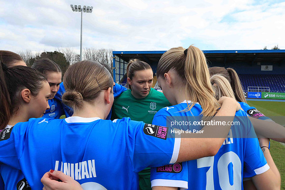 WAT_WOMEN_SHELS_20250024